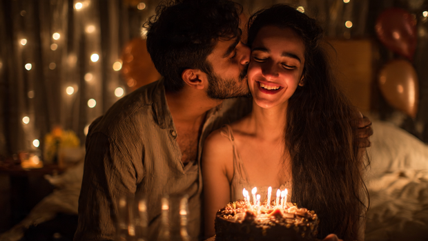 Romantic English Birthday Shayari for Lover