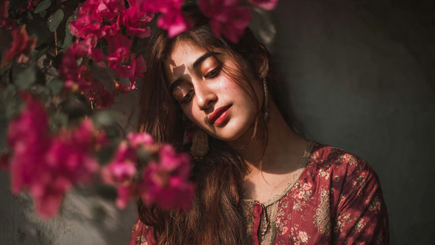 Cute and Sweet Tareef Lines for Girl